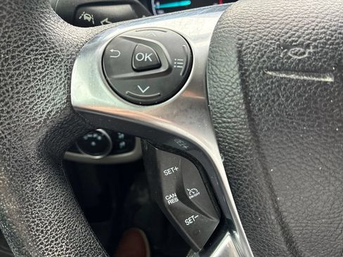 Used 2020 Ford Transit Connect XLT FWD image 14
