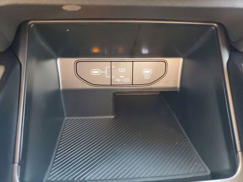 New 2026 Kia Sorento LX FWD image 34