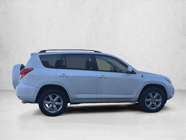 Used 2008 Toyota RAV4 Limited AWD/4WD image 4