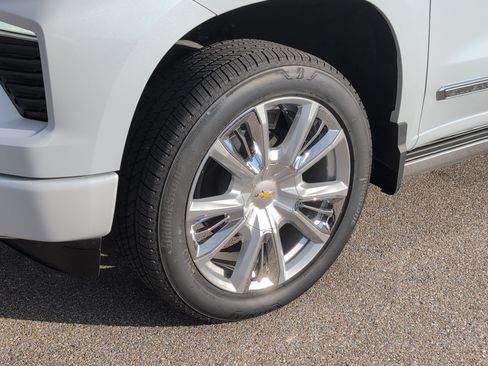 New 2026 Chevrolet Silverado 1500 High Country image 12