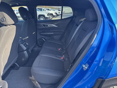 New 2026 Chevrolet Equinox EV LT image 21