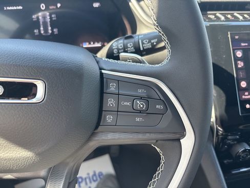 New 2026 Jeep Grand Cherokee Laredo AWD/4WD image 59