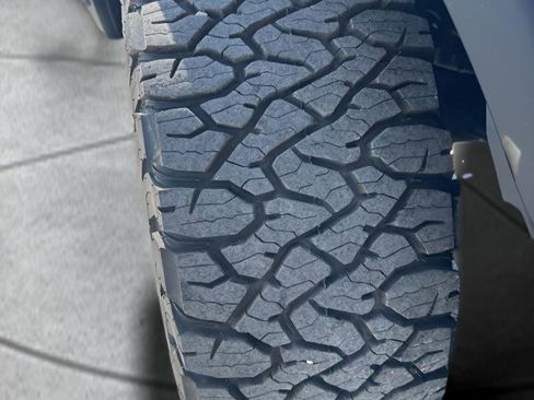 Used 2023 Ford Bronco Wildtrak AWD/4WD image 33