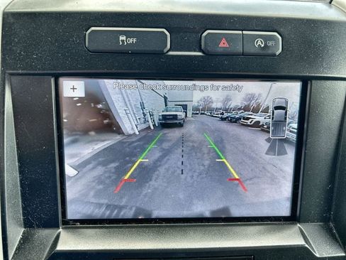 Used 2018 Ford F150 Lariat w/ Equipment Group 502A Luxury image 18