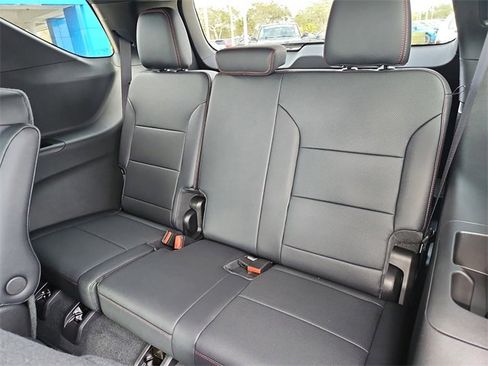 New 2026 Chevrolet Traverse Z71 w/ Enhanced Driving Package image 14