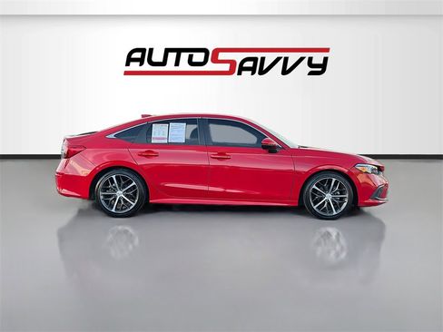 Used 2024 Honda Civic Touring image 8