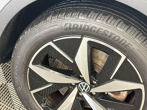 Used 2023 Volkswagen ID.4 Pro S AWD/4WD image 37