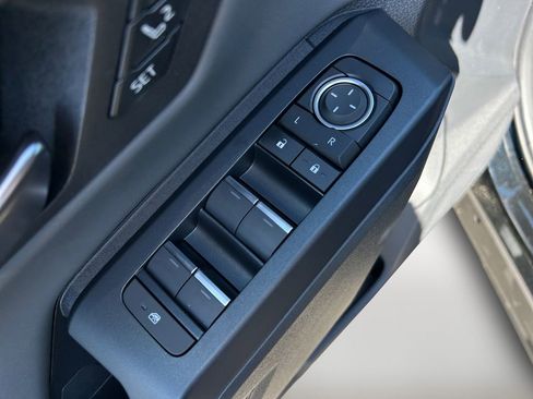New 2026 Toyota RAV4 XSE AWD/4WD image 21