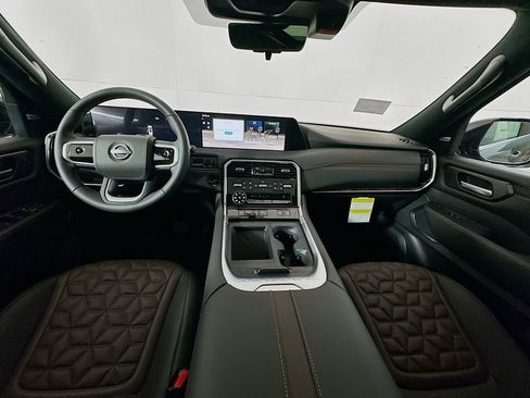 New 2026 Nissan Armada Platinum Reserve image 19