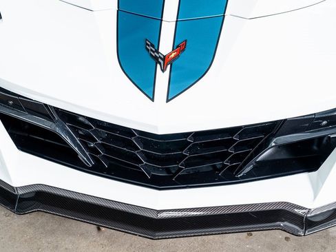 Used 2026 Chevrolet Corvette ZR1 w/ ZR1 Carbon Fiber Aero Package image 16