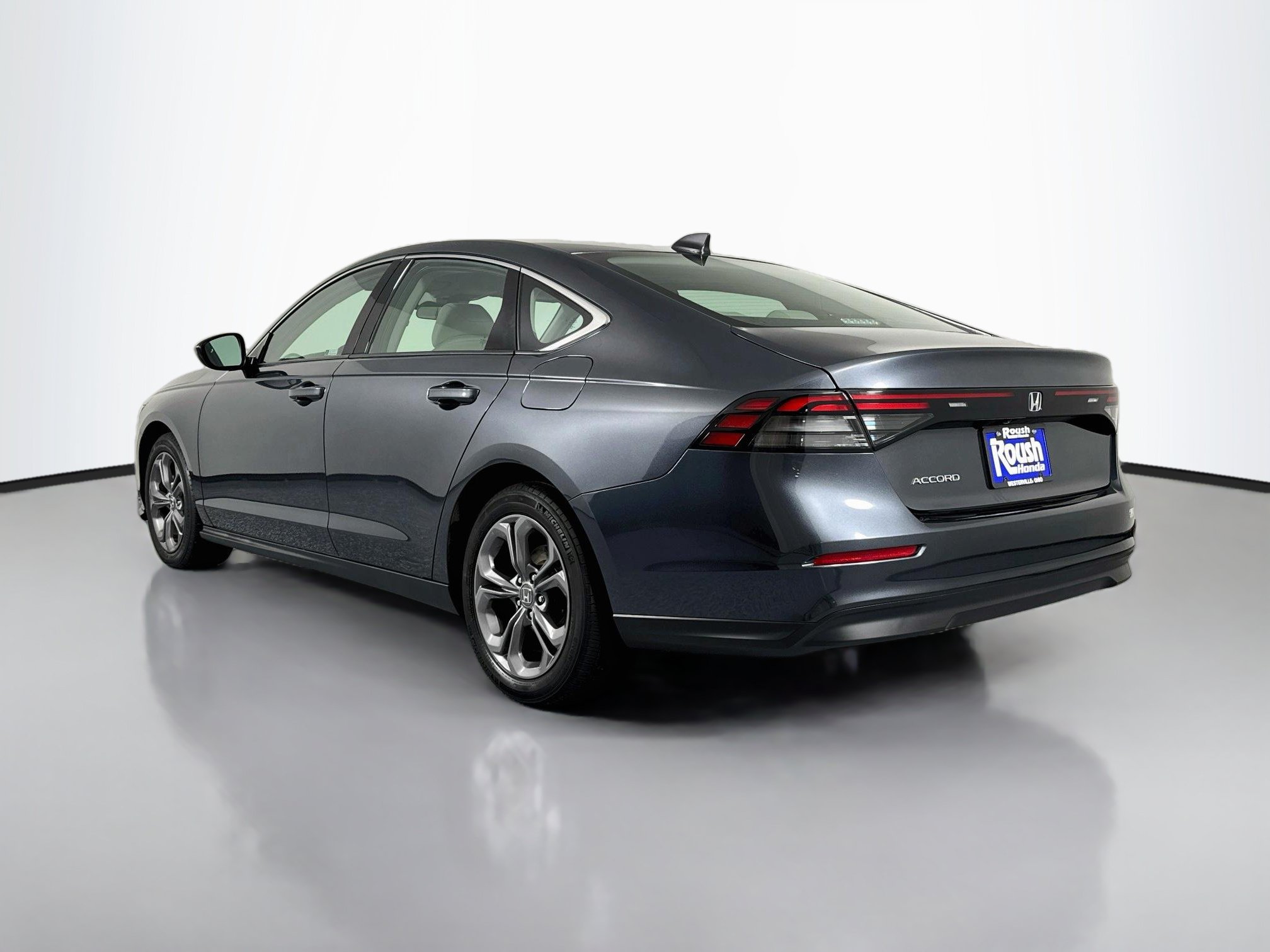 Certified 2024 Honda Accord EX image 7