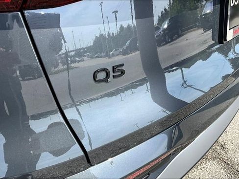 Used 2025 Audi Q5 Premium image 33