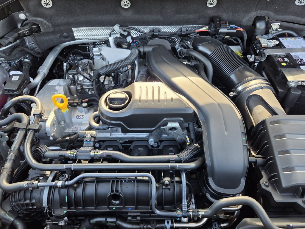 New 2027 Volkswagen Taos S FWD image 24