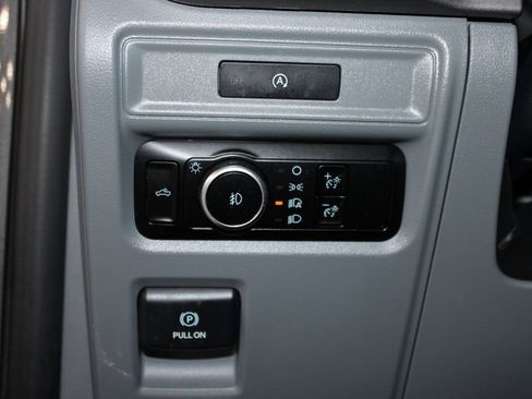 Used 2025 Ford F150 XLT w/ Equipment Group 301A Standard AWD/4WD image 7