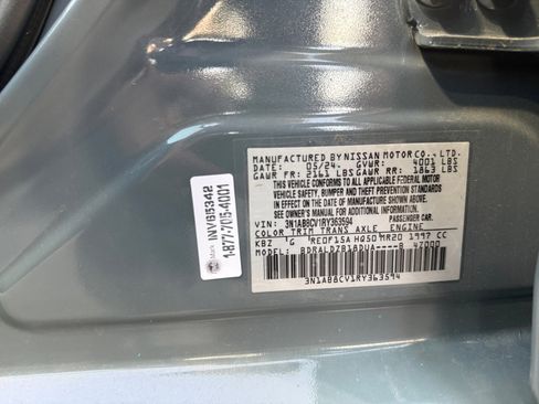 Used 2024 Nissan Sentra SV image 25