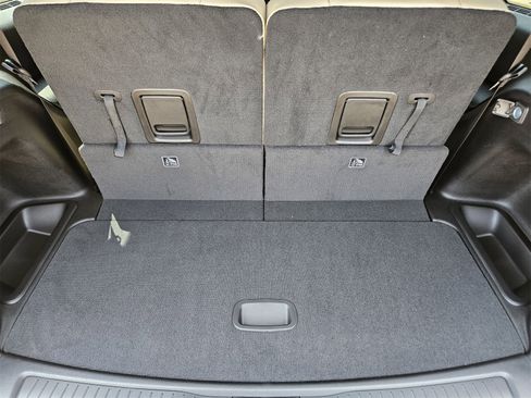 New 2025 Jeep Grand Cherokee L Limited image 33