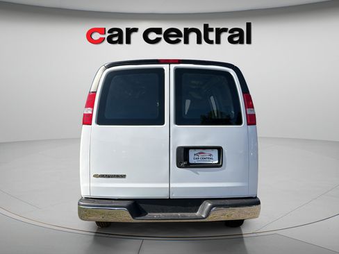 Used 2021 Chevrolet Express 2500 w/ Driver Convenience Package RWD image 4