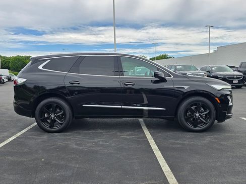 Used 2024 Buick Enclave Essence w/ Experience Buick Package AWD/4WD image 7