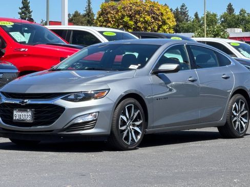 Used 2024 Chevrolet Malibu RS w/ LPO, Floor Liner Package FWD image 9