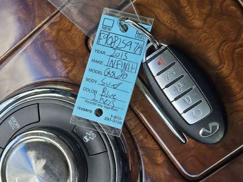 Used 2015 INFINITI QX80 4WD w/ Deluxe Technology Package image 21