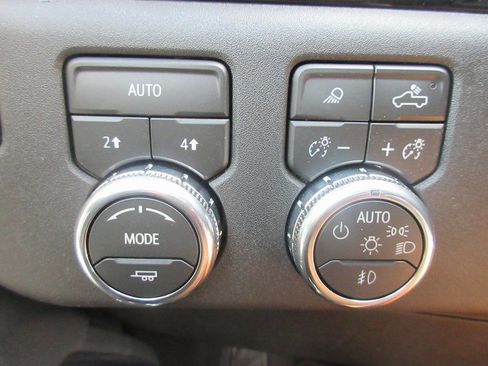 New 2026 GMC Sierra 1500 SLT w/ SLT Premium Plus Package image 19