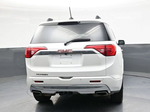 Used 2019 GMC Acadia Denali w/ Technology Package FWD image 4