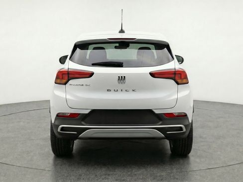 Used 2025 Buick Encore GX Preferred AWD/4WD image 7