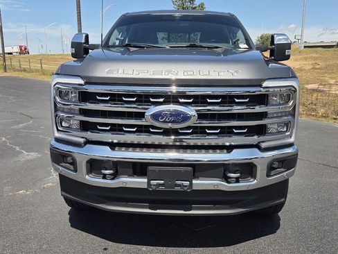 Used 2024 Ford F250 Lariat w/ Lariat Ultimate Package AWD/4WD image 2