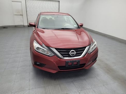 Used 2016 Nissan Altima 2.5 SV FWD image 14