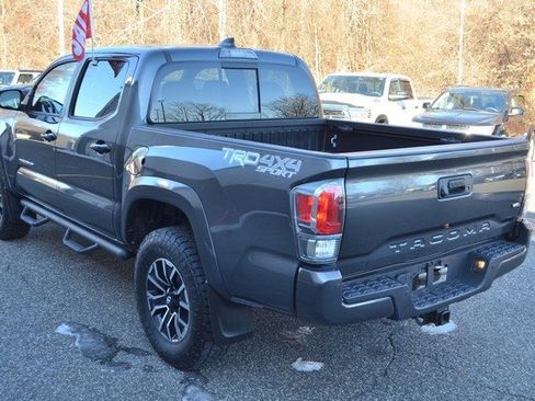 Used 2023 Toyota Tacoma TRD Sport image 6