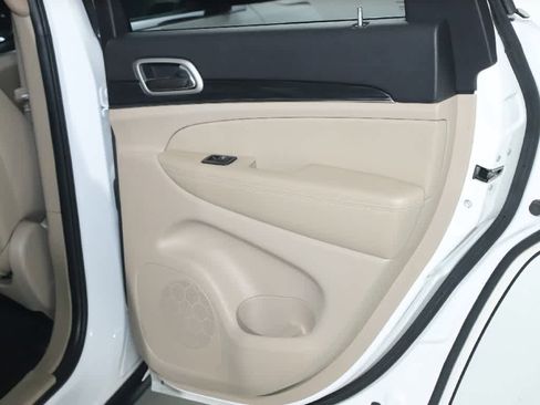 Certified 2021 Jeep Grand Cherokee Limited w/ Luxury Group II AWD/4WD image 33