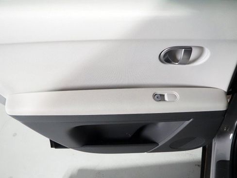 Used 2024 Hyundai Ioniq 5 SEL RWD image 54