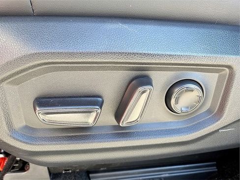 Used 2023 Toyota Tundra Capstone image 17