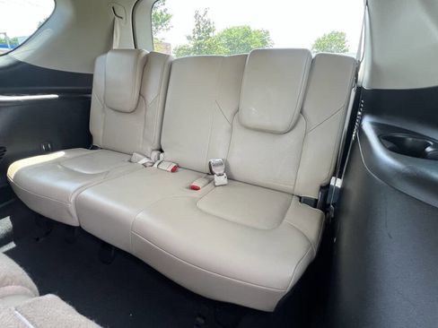 Used 2017 Nissan Armada SL image 15