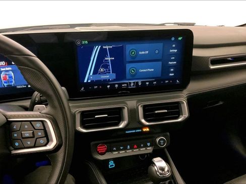 Used 2024 Ford Mustang GT Premium image 5