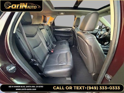 Used 2018 Cadillac XT5 Luxury w/ Driver Awareness Package image 15