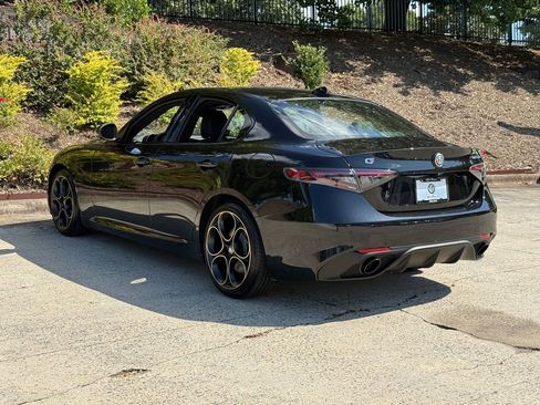 New 2025 Alfa Romeo Giulia w/ Driving Assist Package image 5