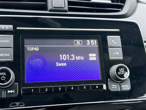 Used 2019 Honda CR-V LX image 16