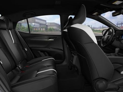 New 2026 Toyota Camry SE image 21