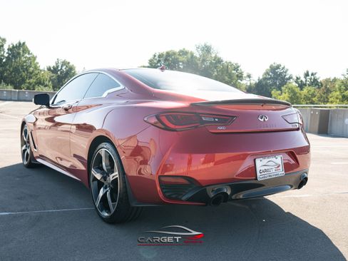 Used 2018 INFINITI Q60 Red Sport 400 w/ Pro Active Package image 5