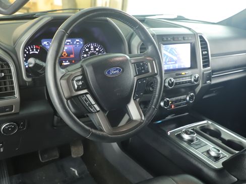 Used 2020 Ford Expedition Max XLT w/ Equipment Group 202A image 14