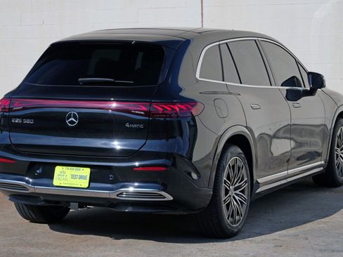 Used 2023 Mercedes-Benz EQS 580 4MATIC SUV w/ Exclusive Trim Package image 63