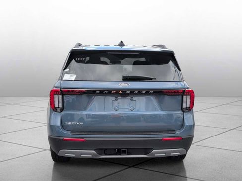 New 2025 Ford Explorer Active w/ Active Comfort Package image 14