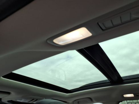 New 2026 Subaru Ascent Limited AWD/4WD image 5