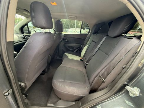 Used 2016 Chevrolet Trax LS FWD image 15