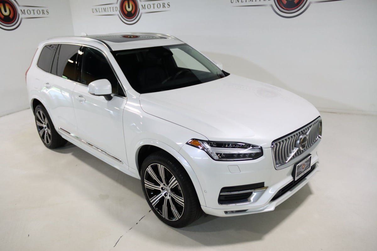 Used 2023 Volvo XC90 B6 Ultimate AWD/4WD image 24