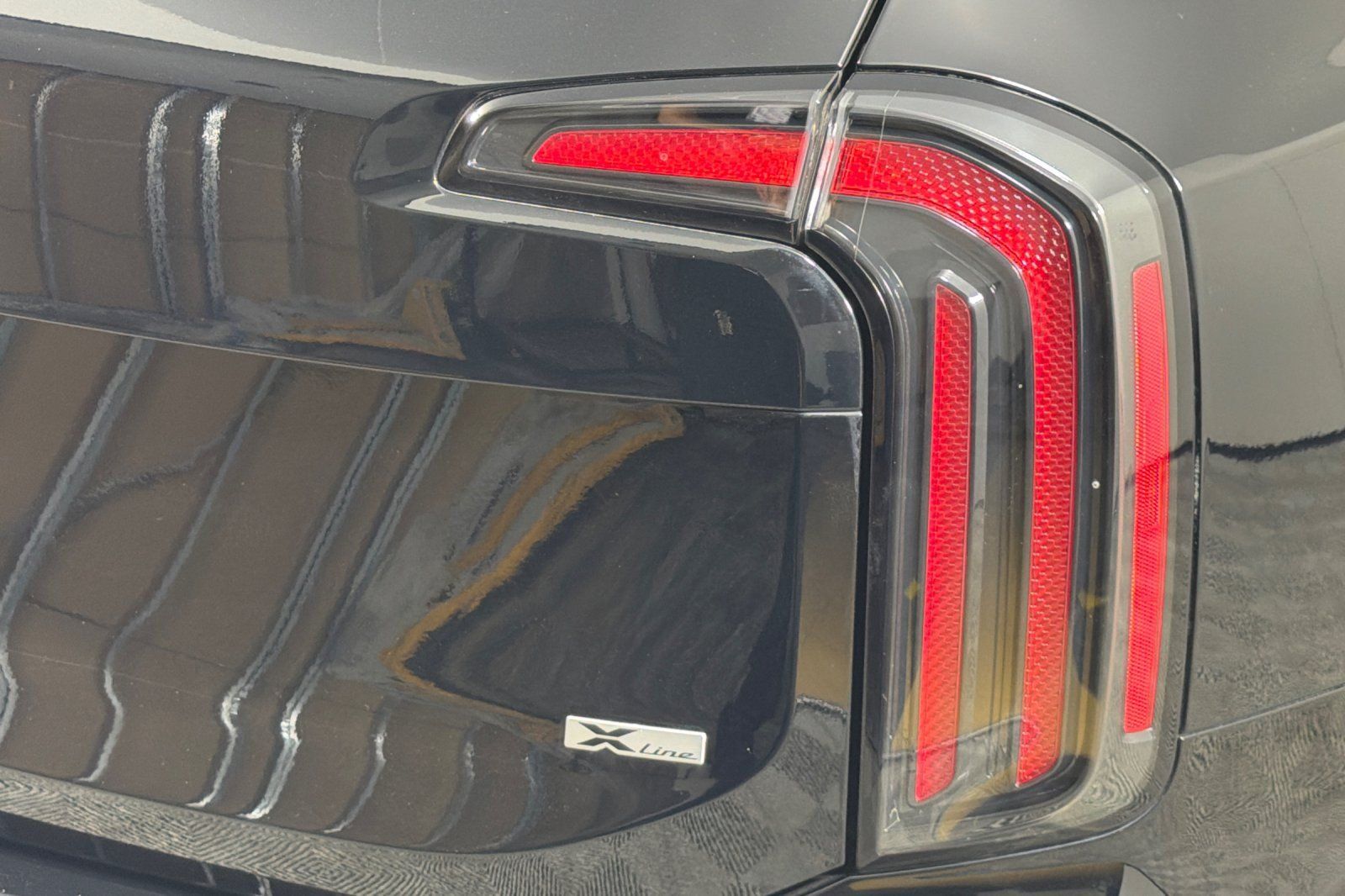 Used 2023 Kia Telluride EX X-Line AWD/4WD image 27