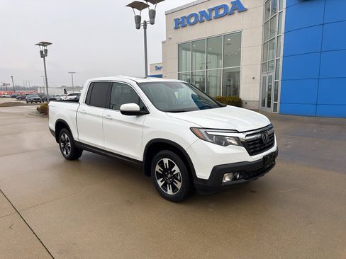 Used 2020 Honda Ridgeline RTL image 3