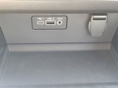 New 2025 Nissan Altima 2.5 SR image 17