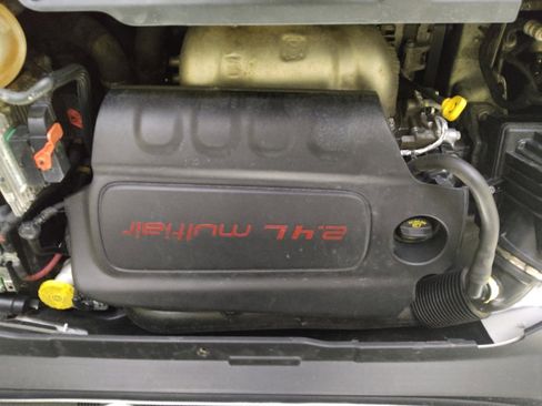 Used 2020 Jeep Compass Limited FWD image 30